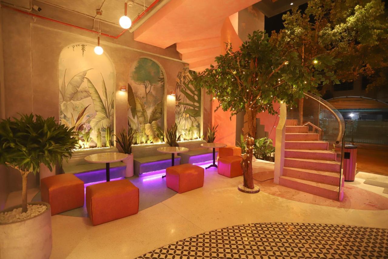 Home Hotel
