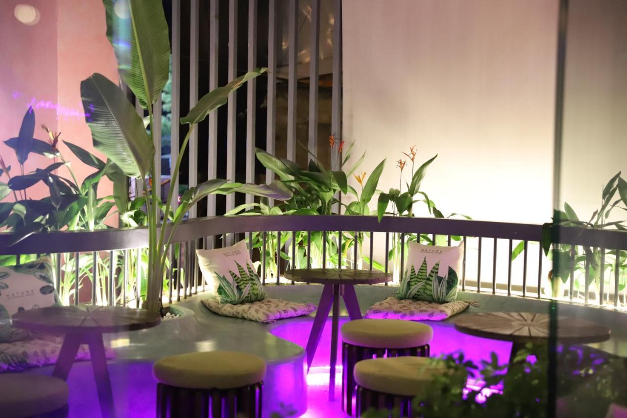 Home Hotel