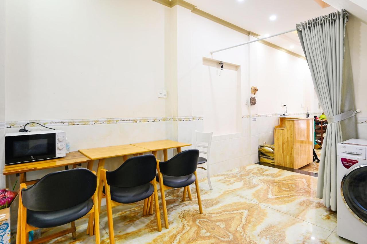 Huyen House * TP. Hồ Chí Minh