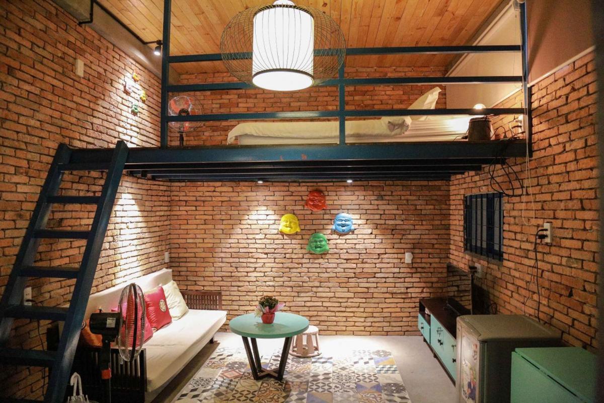 Stay&chill - S.1: Ancient Nearby Bui Vien Guest house