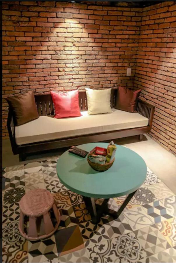 Guest house Stay&chill - S.1: Ancient Nearby Bui Vien Ho Chi Minh City