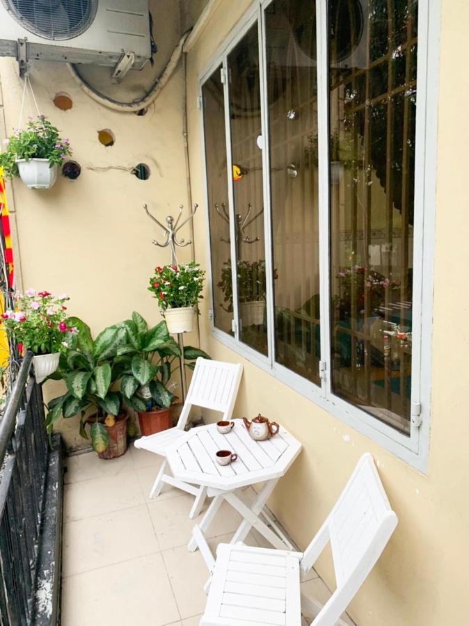 Ductaigallery's Apt& Cheap In Saigon *