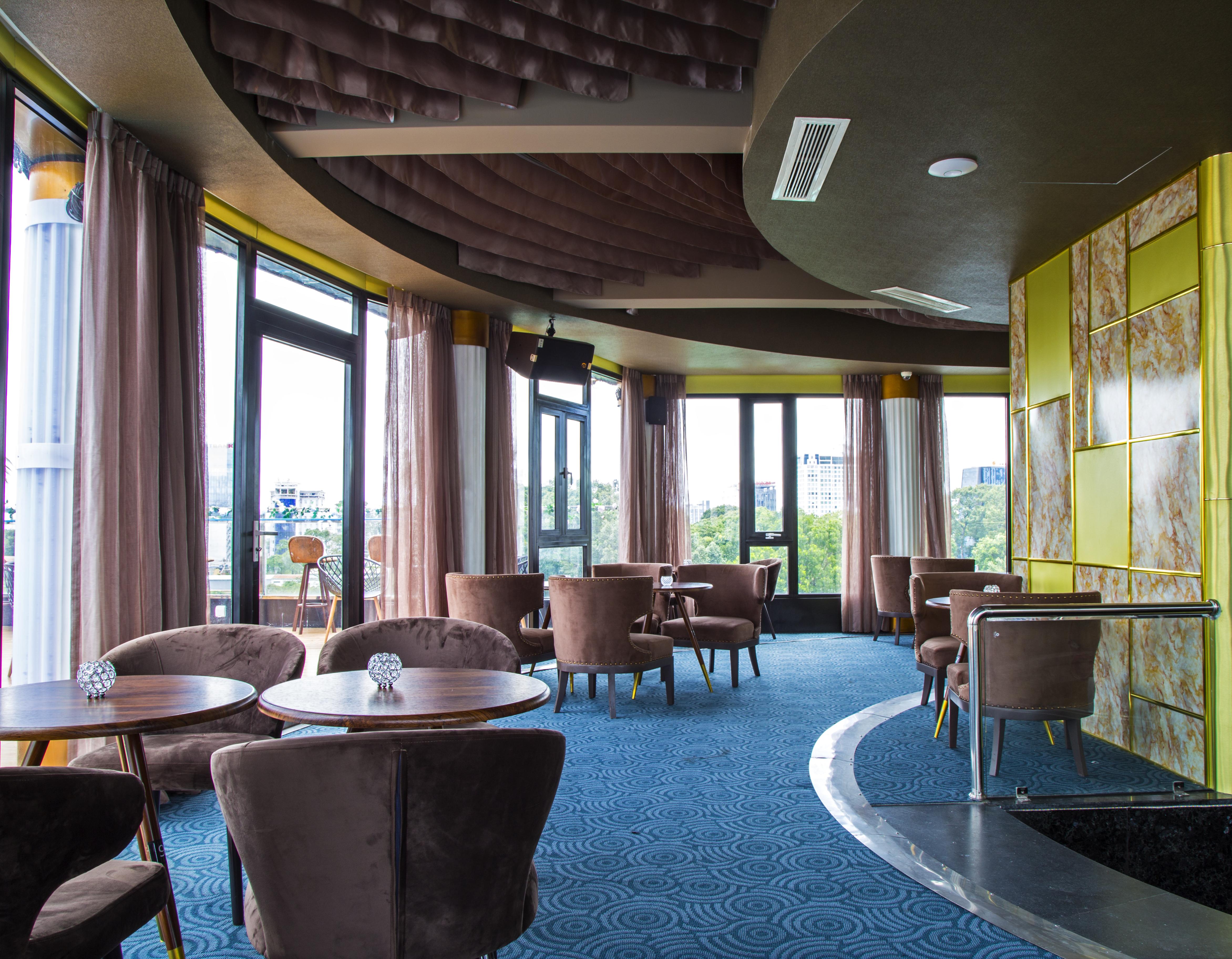 Hotel Cicilia Saigon Center 4*