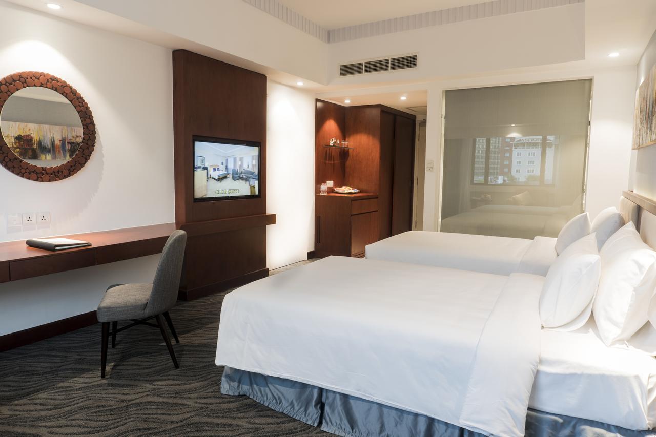 Hotel Saigon 4*