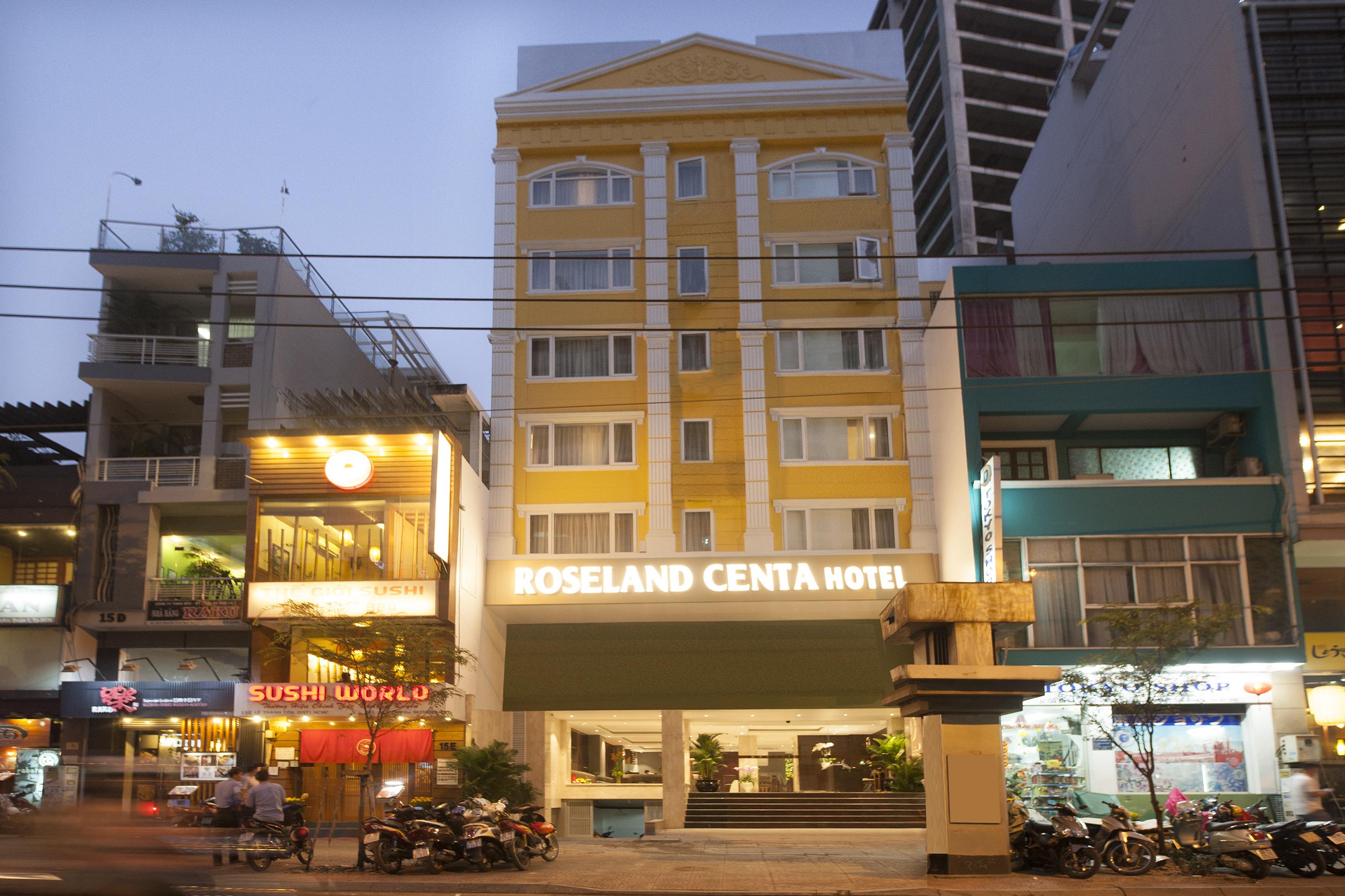 Roseland Centa & 4*