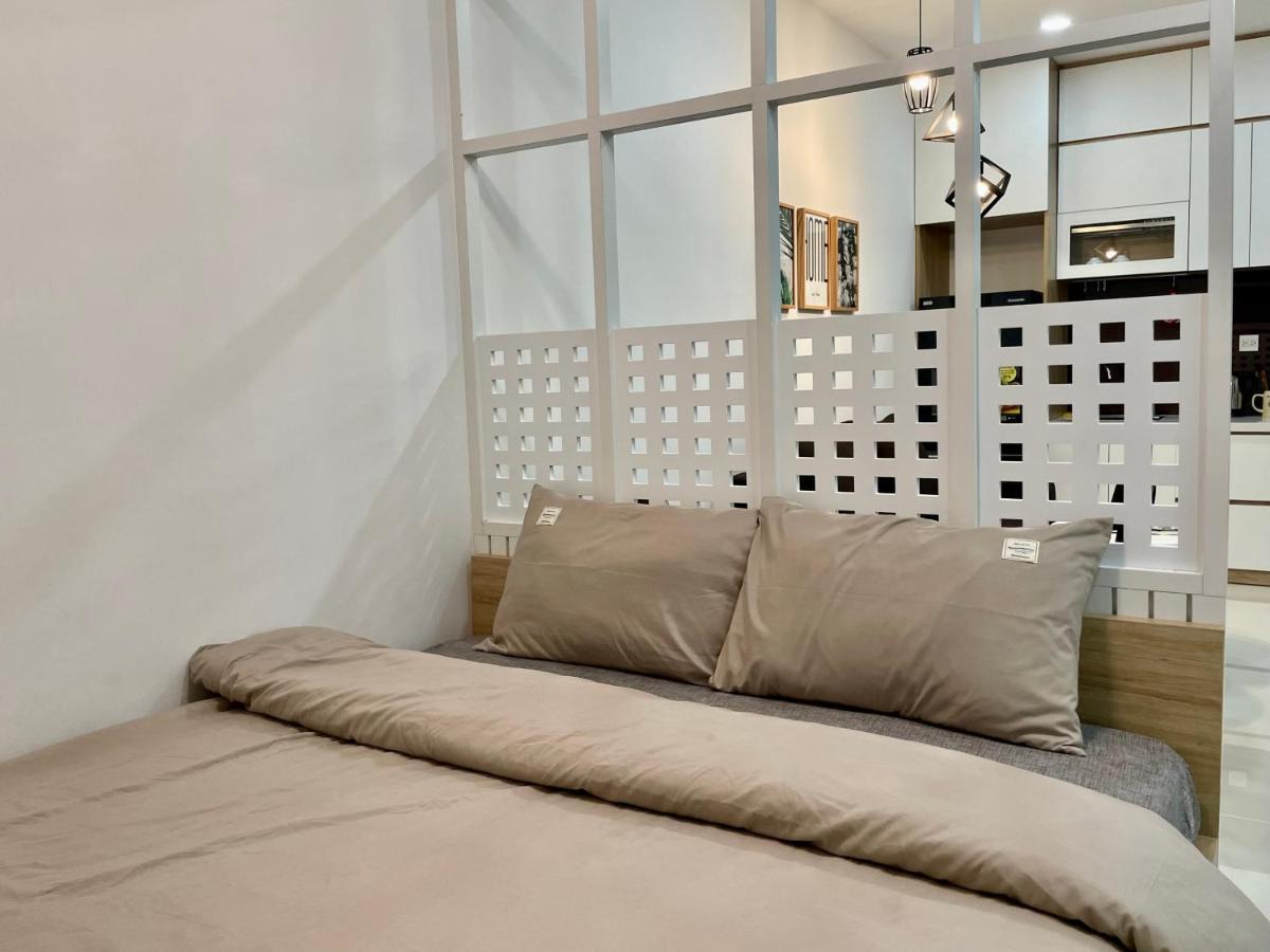 Sunrise View - Comfortable With Free Pool & Gym Ho Chi Minh City