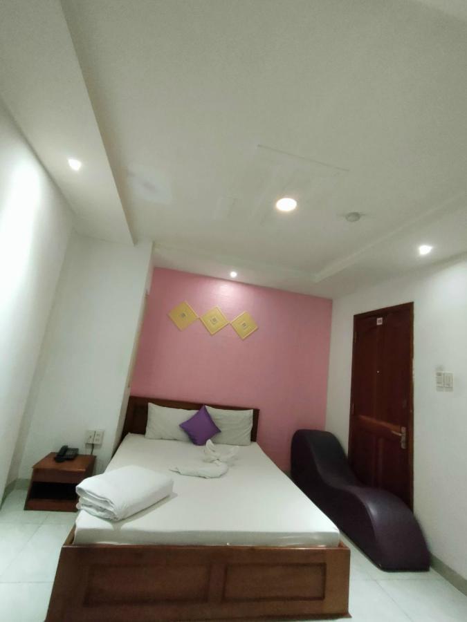 Khach San Damry * Ho Chi Minh City