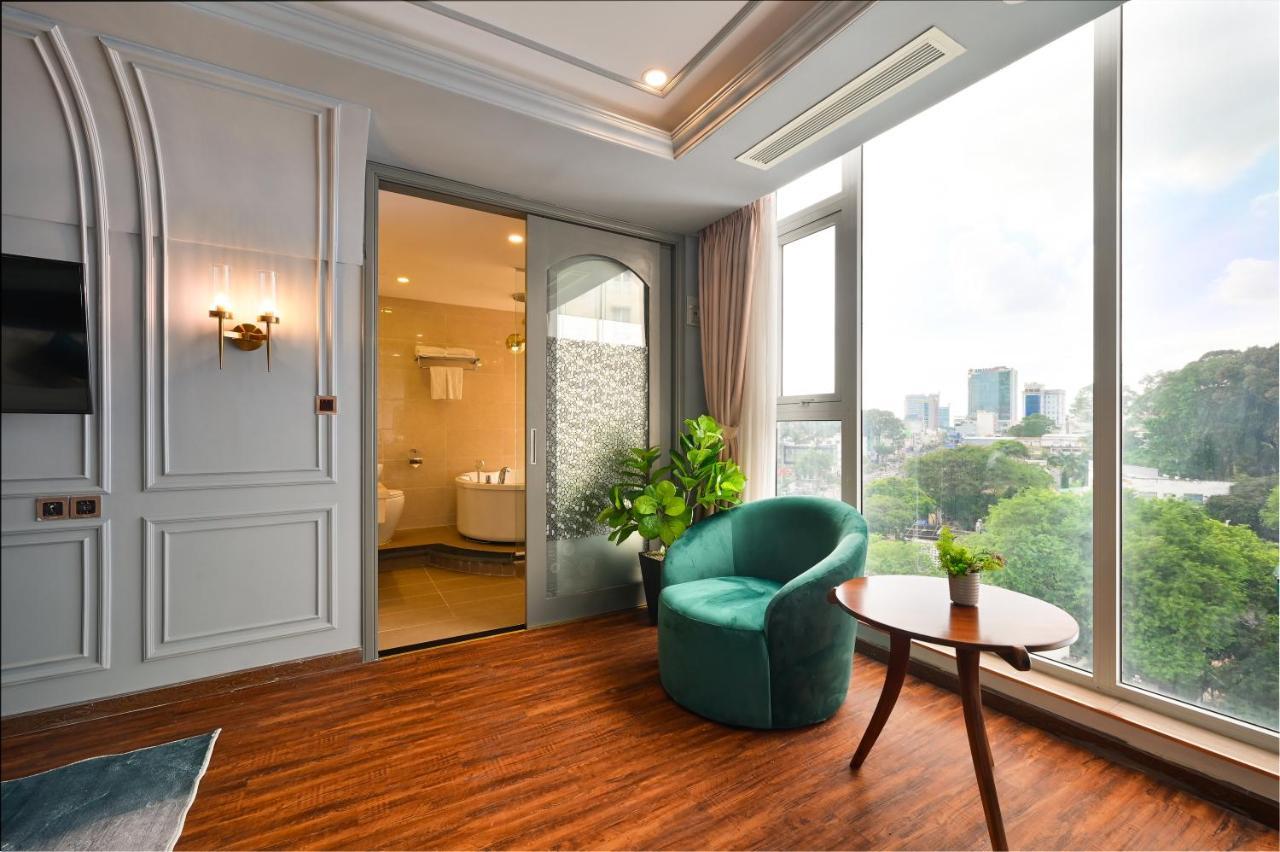 Cicilia Saigon Center Hotel 4*