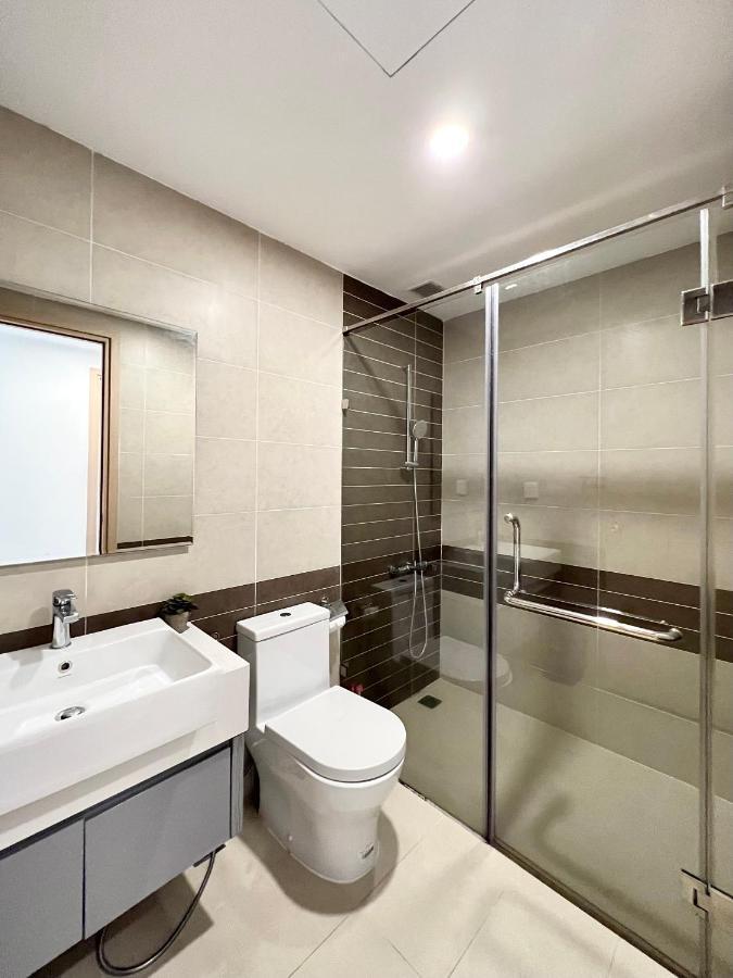 Spacious Saigon - Infinity Pool In Rivergate Ho Chi Minh City