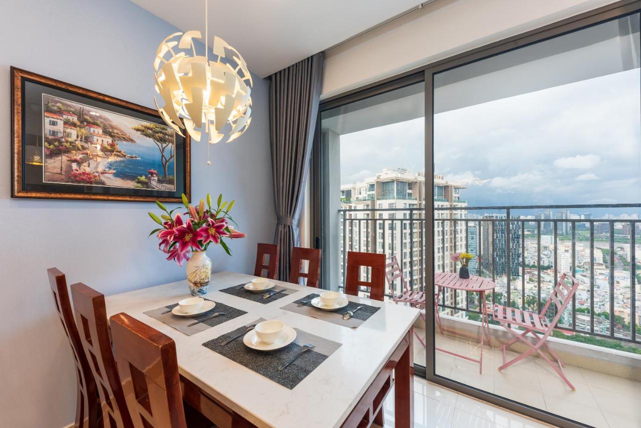Mayla Saigon Downtown Apartment *