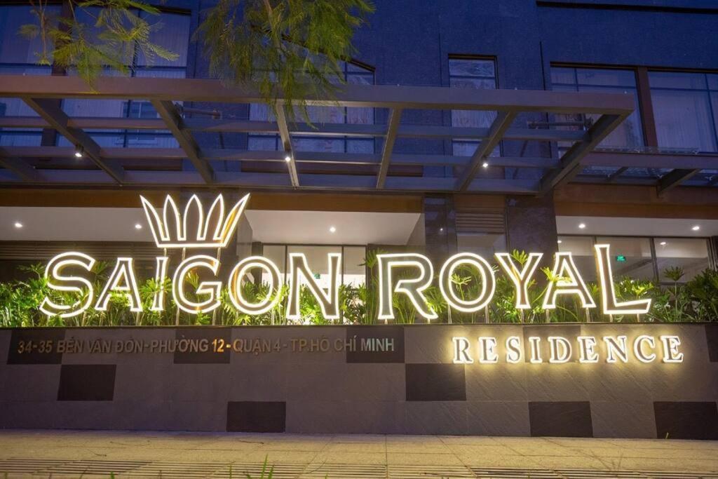 Ivyhouse-saigon Royal D4 , Near Center
