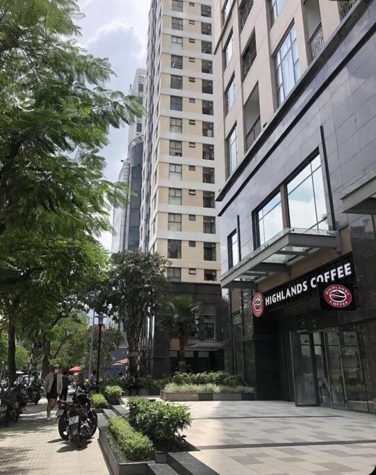 Ivyhouse-saigon Royal D4 , Near Center *
