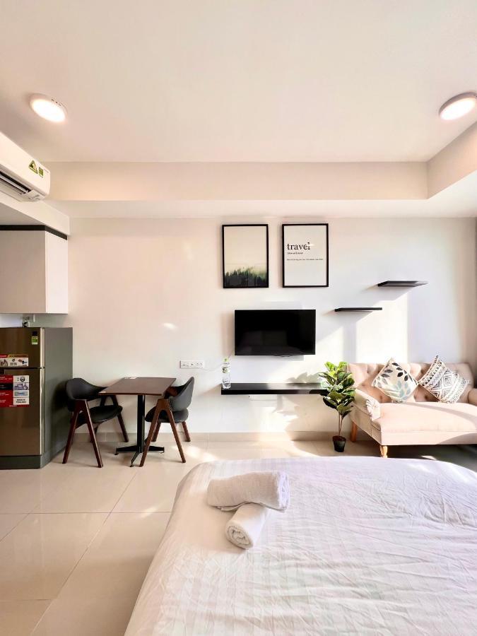 Apartment Spacious Saigon - Infinity Pool In Rivergate