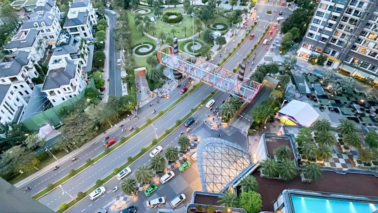 Happy Homes - Vinhomes Park * Ho Chi Minh City