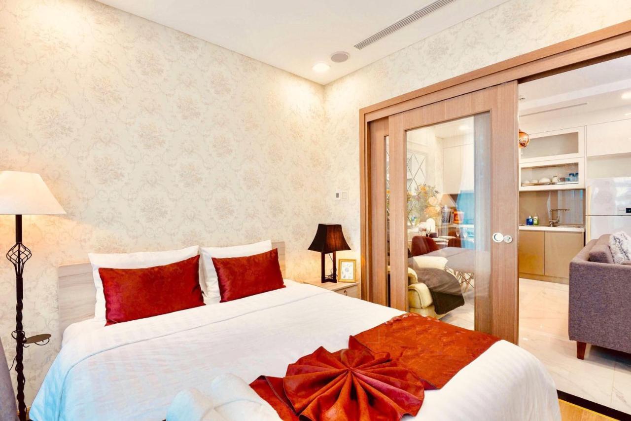 Happy Homes - Vinhomes Park * Ho Chi Minh City