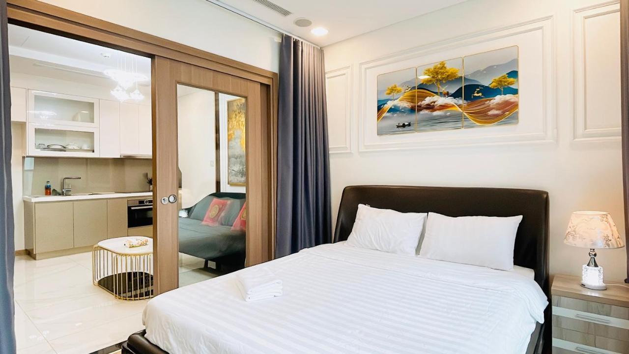 Apartment Happy Homes - Vinhomes Park Ho Chi Minh City