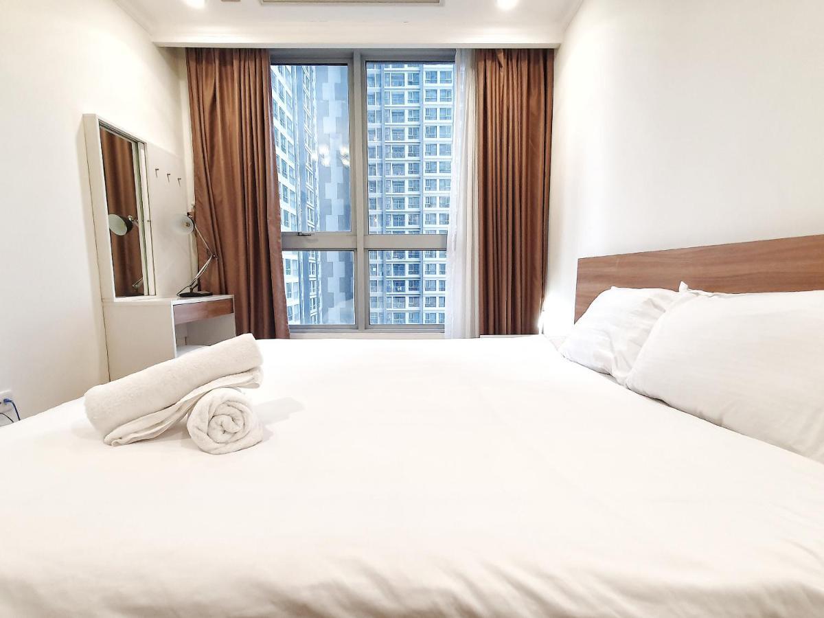 Em Khoy Vinhomes Apartment *