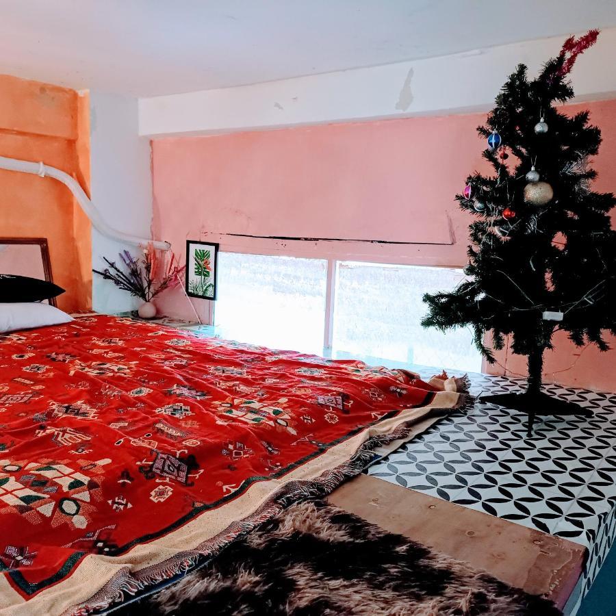 134 Lily's Colorful Private House In Center Ho Chi Minh City