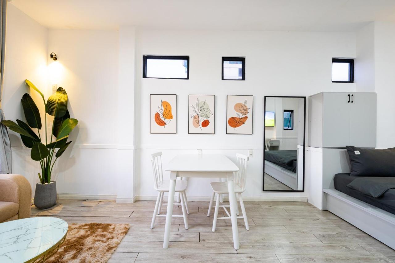 G9 Homestay - Dang Thi Nhu Homestay Ho Chi Minh City