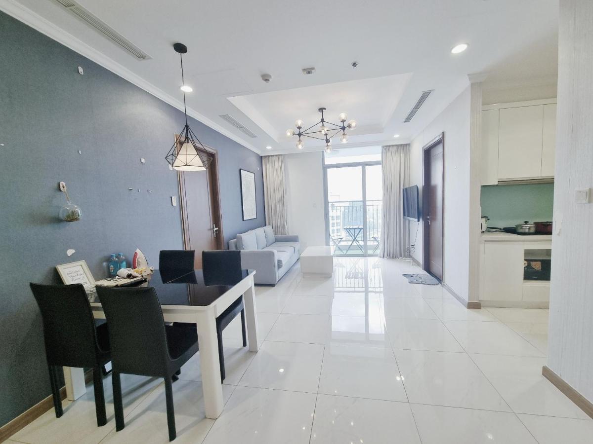 Happy Homes - Vinhomes Park Apartment
