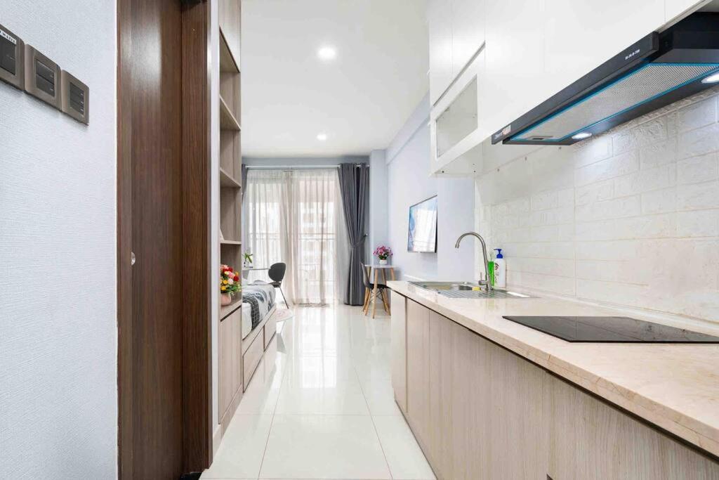 Saigon Royal - Functional Studio - Hana Apart 02 Pangsapuri