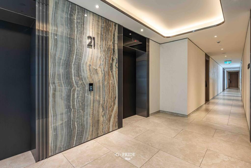 Apartment De Lux Marq, 2 Bedrooms At Dist 1, Pool,gym *
