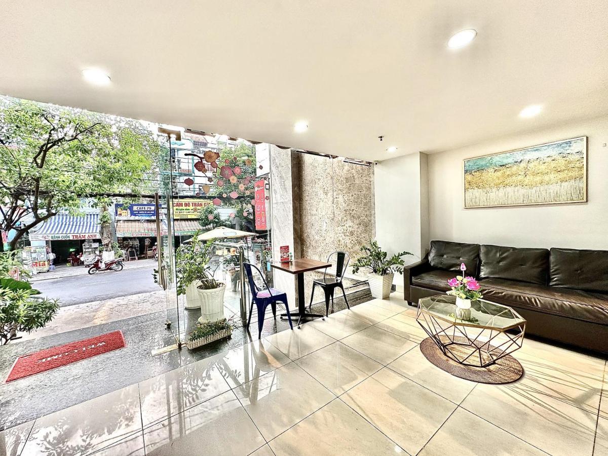 The Jade Near Tan Son Nhat Airport 3*