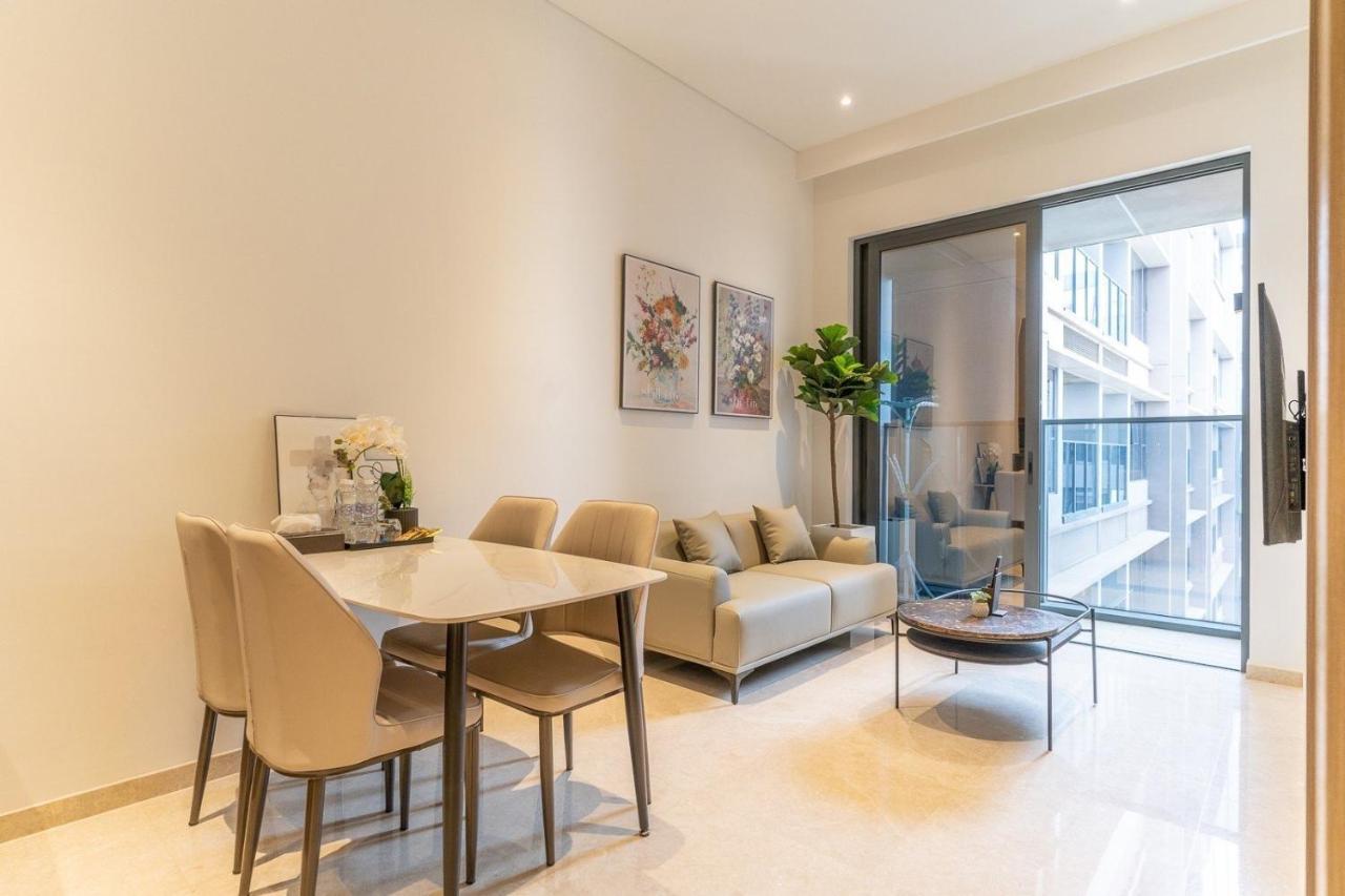 De Lux Marq, 2 Bedrooms At Dist 1, Pool,gym Apartment Ho Chi Minh City