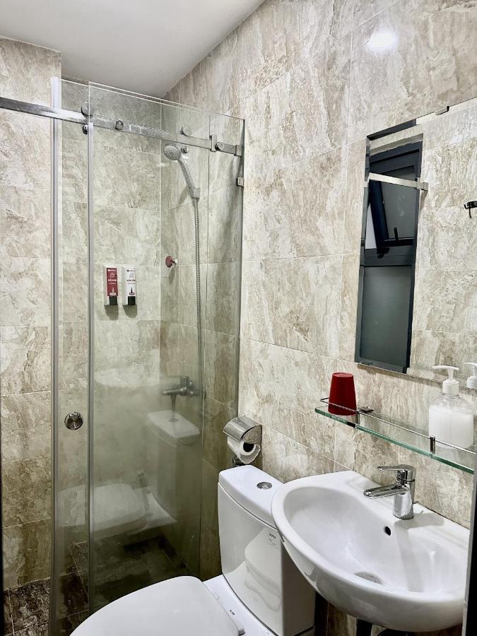The Jade Near Tan Son Nhat Airport 3*