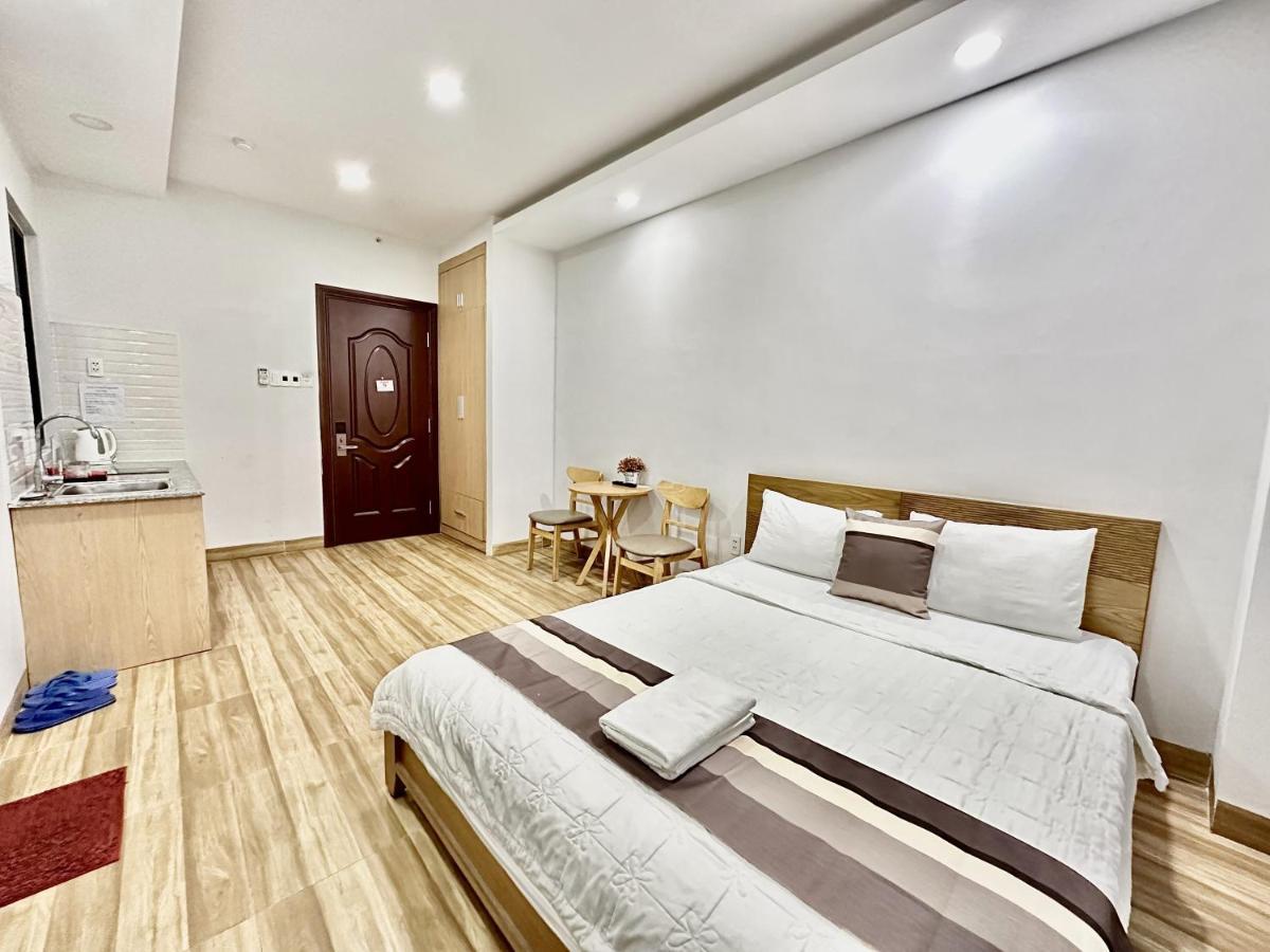 Hotel The Jade Near Tan Son Nhat Airport Ho Chi Minh City