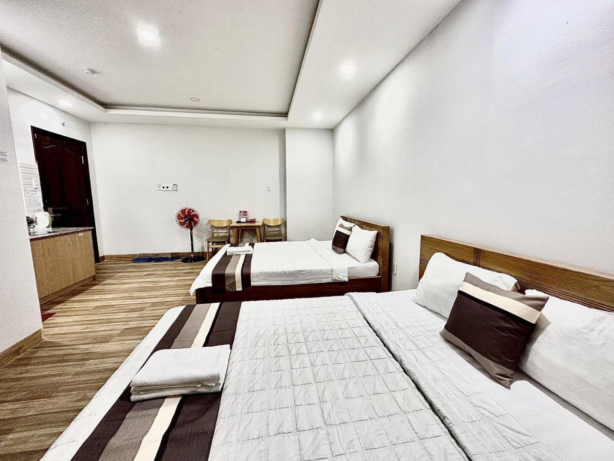 Hotel The Jade Near Tan Son Nhat Airport Ho Chi Minh City