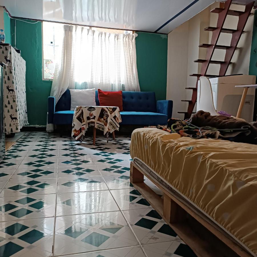 134 Lily's Colorful Private House In Center Apartment *