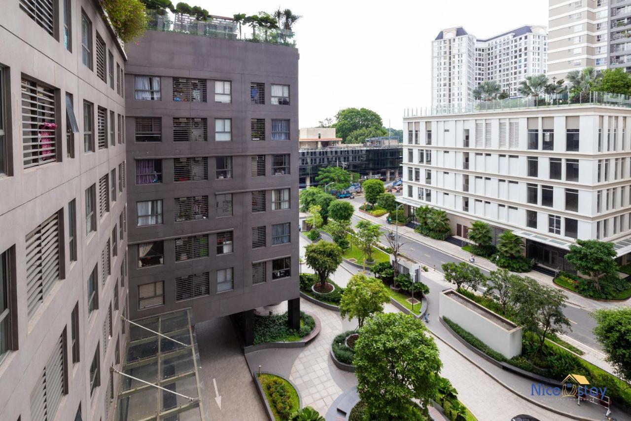 - Ho Orchard Garden * Ho Chi Minh City