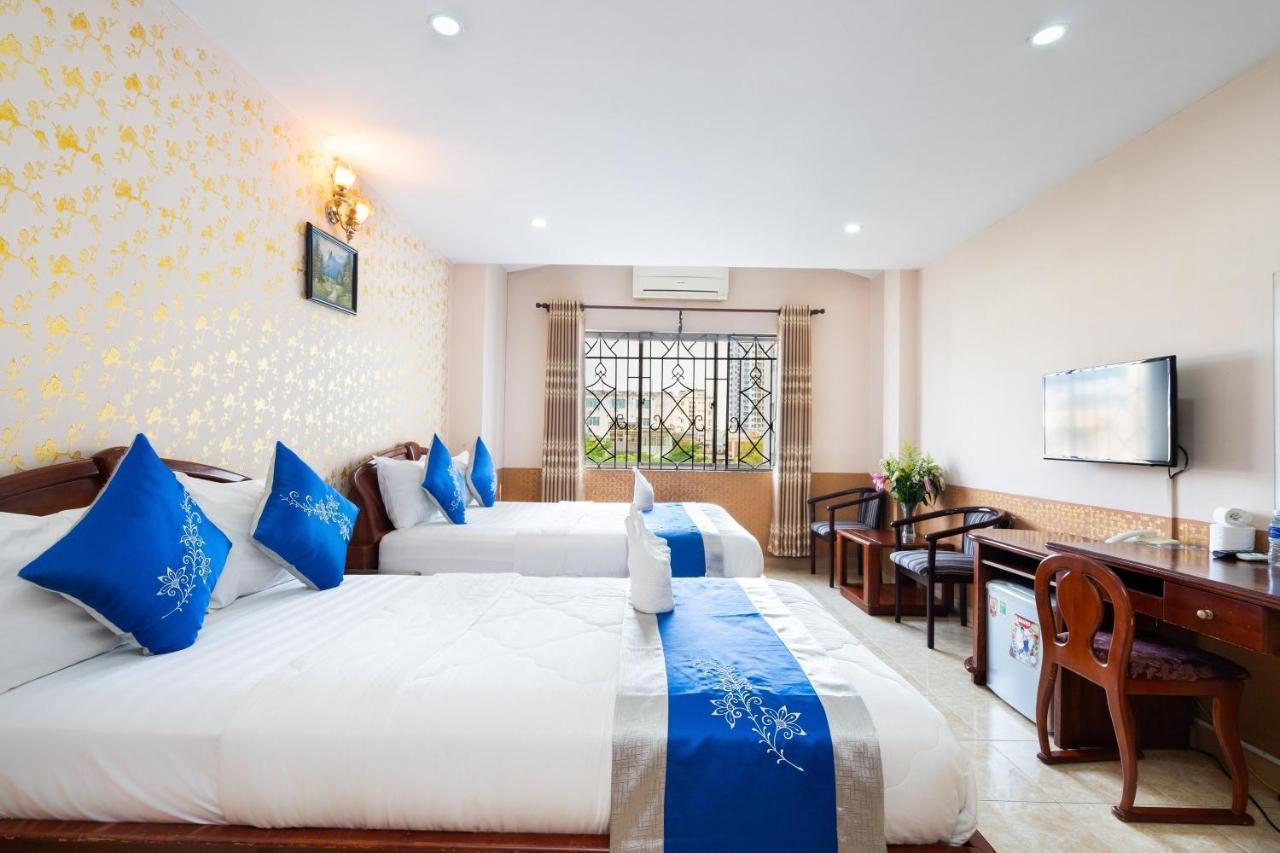 Khách sạn Hồng Phát