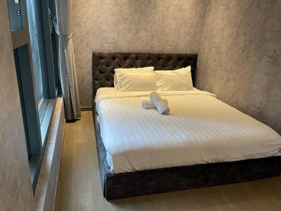 The Rixx Elegant @ D1/jacuzzi/pool/gym