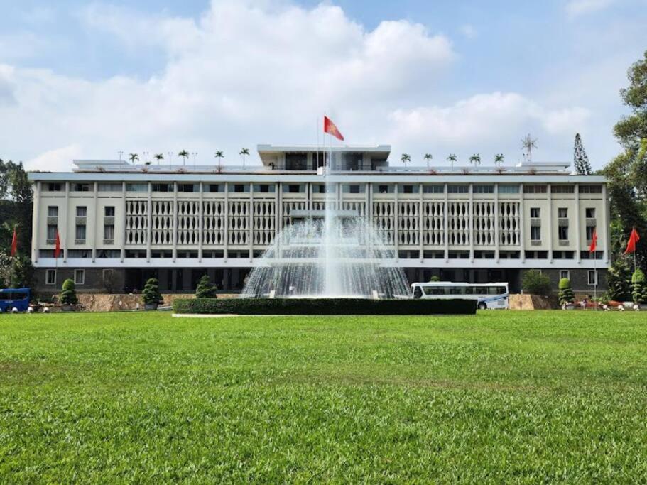 Căn hộ Lagom 18 - Dep Va Yen Binh, Ke Ben Dinh Doc Lap, Nha Tho Duc Ba, Duong Nguyen Du, Phuong Ben Nghe, Quan 1