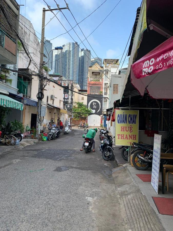 Ts * Ho Chi Minh City