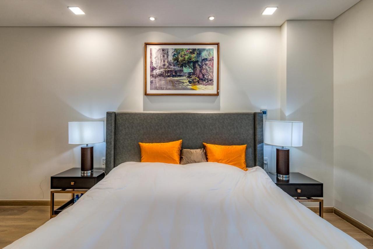 Apartment Luxe Living - Vinhomes Park *