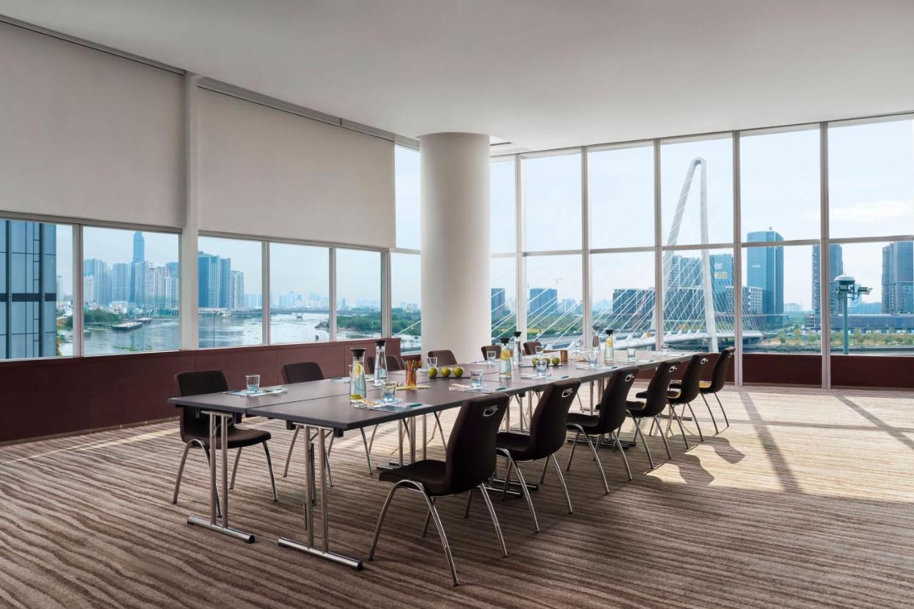 Le Meridien Saigon Khách sạn