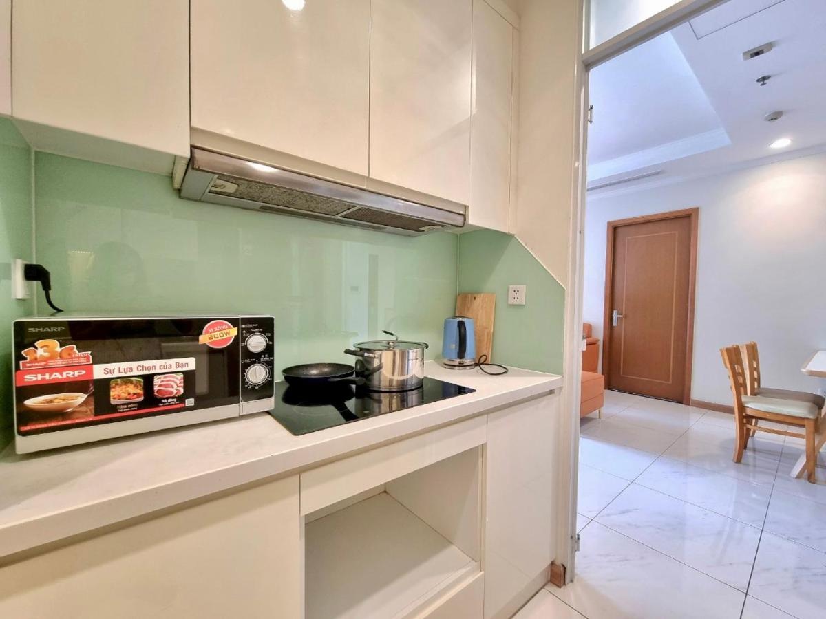 Happy Homes - Vinhomes Park Apartment Ho Chi Minh City