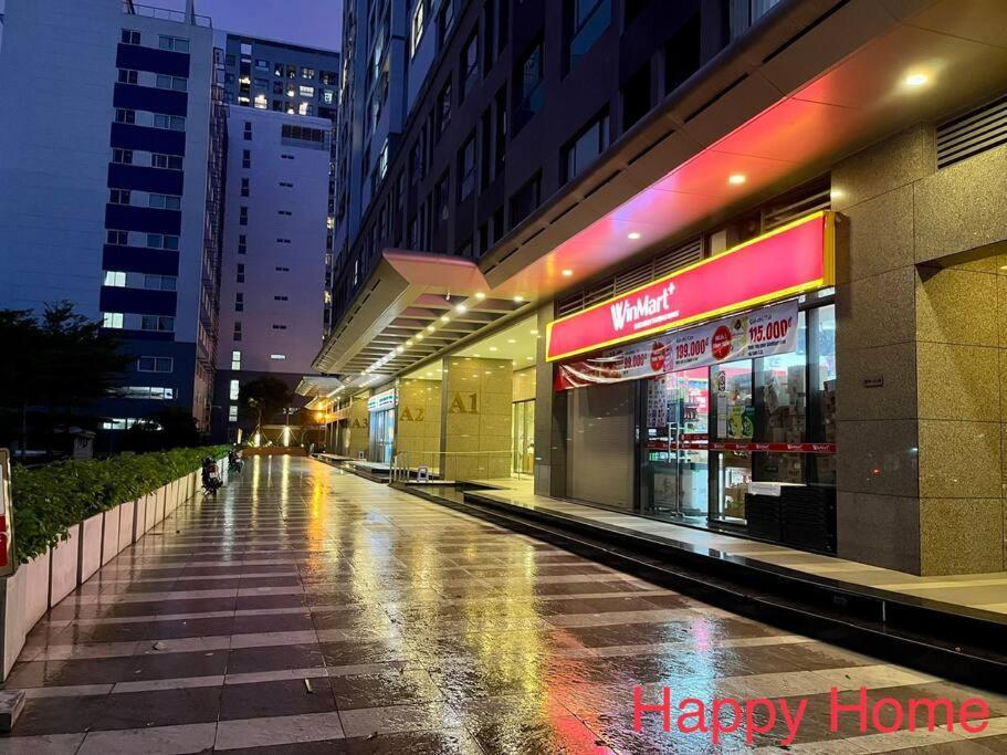 Near Airport - Botanica Premire -