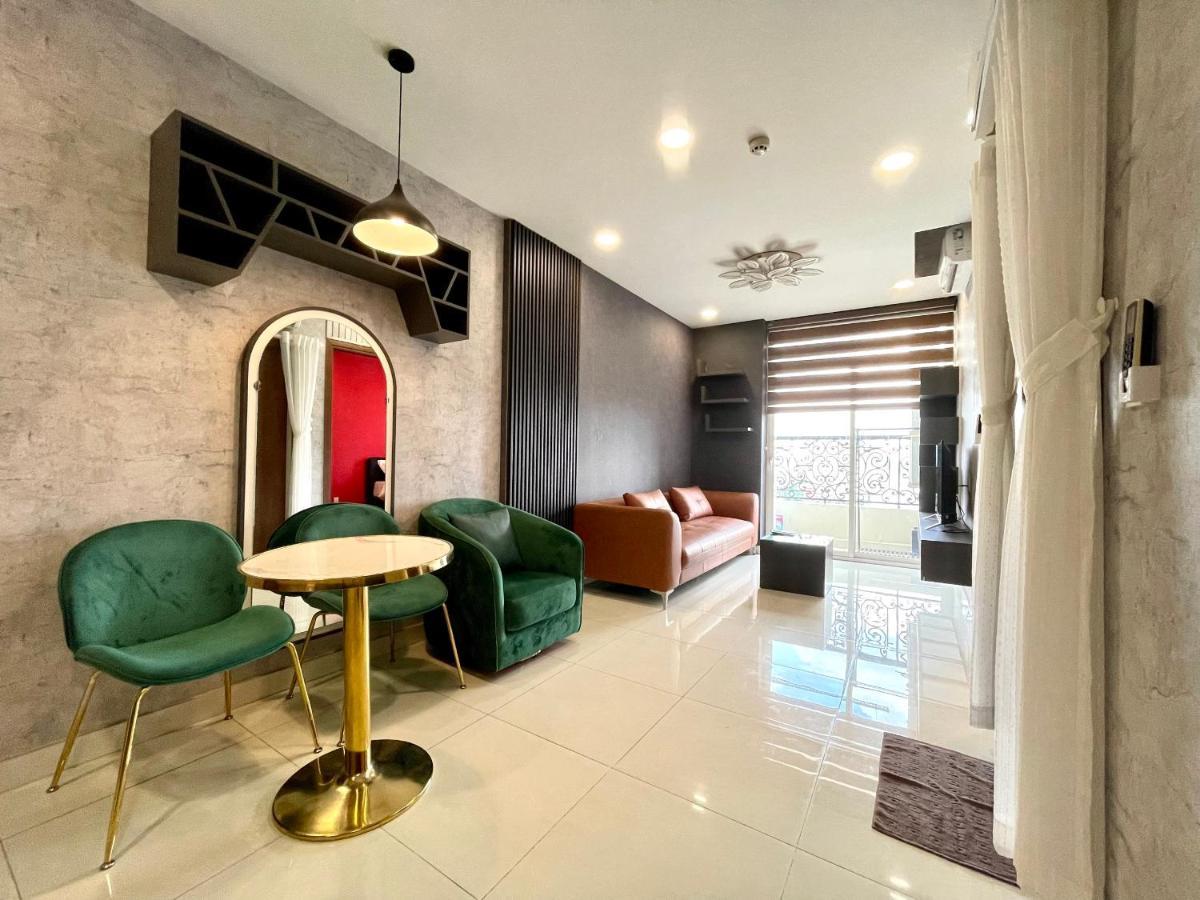 Grand Riverside Apartment *