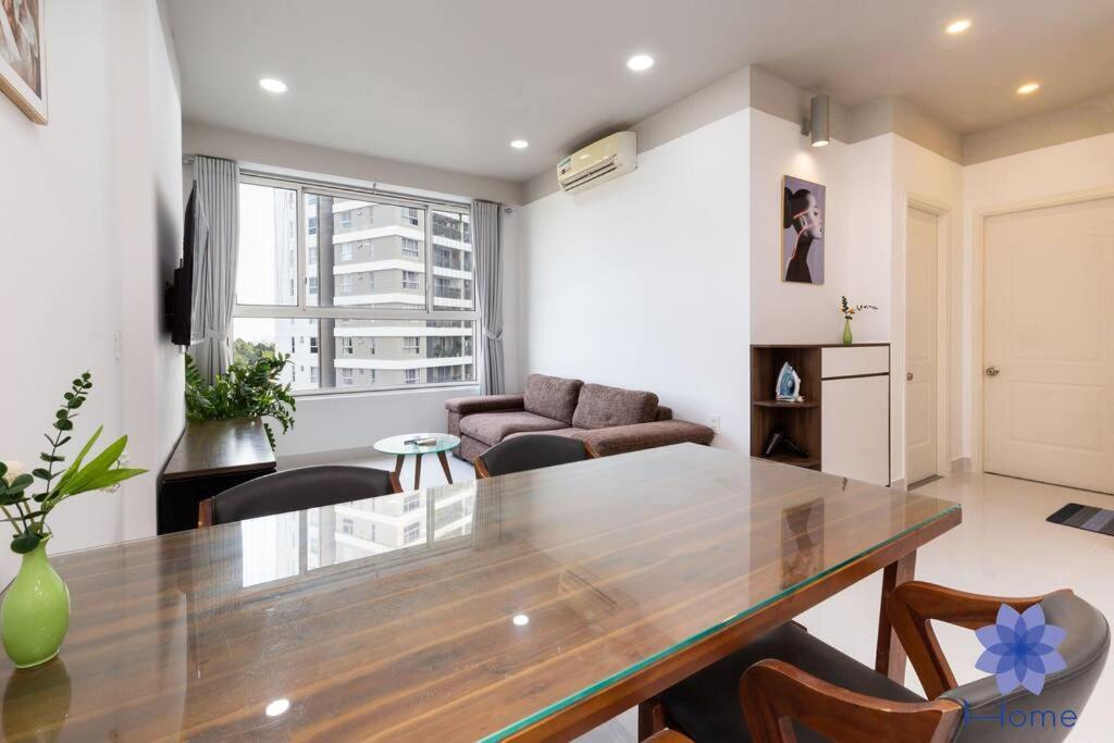 Apartment Ihome Furnished In Orchard Garden Building With Free Gym & Pool, Airport Pick-up Service *