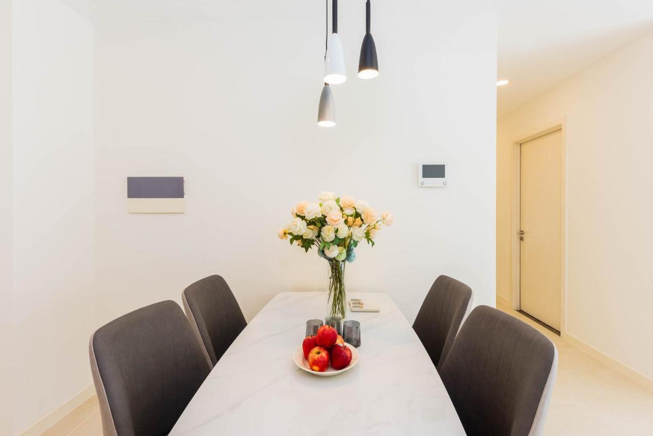 Genius River Gate Free Pool Apartment Ho Chi Minh City