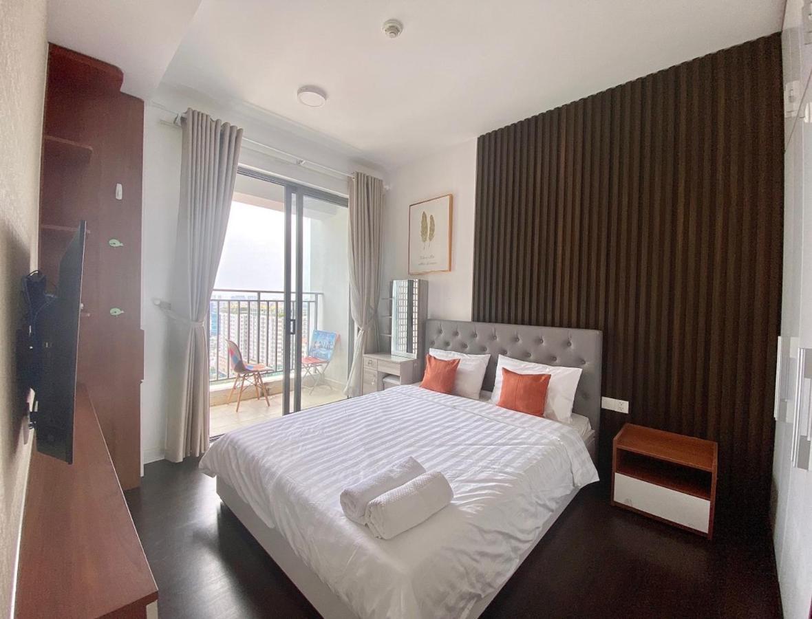 Genius River Gate Free Pool Apartment *