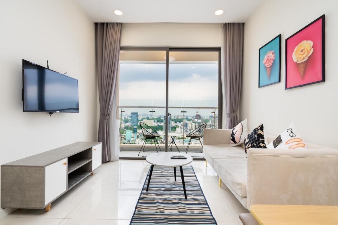 Genius River Gate Free Pool Apartment