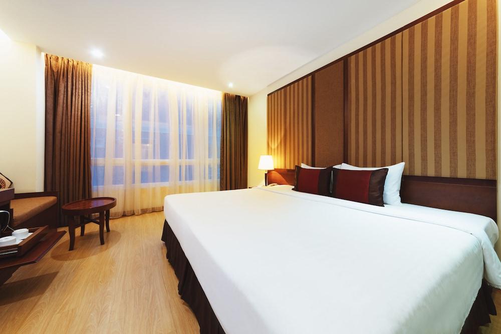 Paragon Saigon Hotel 4*