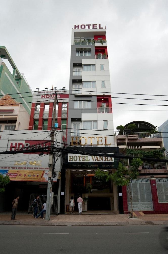 Ha Ho Chi Minh City
