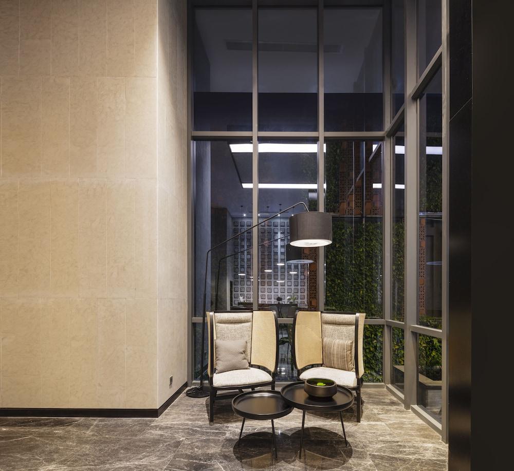Innside By Melia Saigon 4*