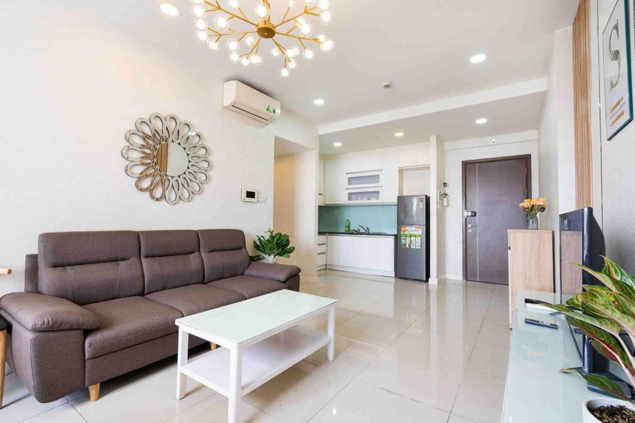 The Price 3 Brs Apt/nice View And Near Ben Thanh Market *